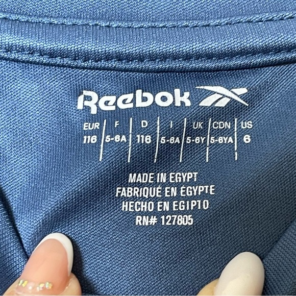 Reebok Boys Classic Blue Pocket Tee size 6 - Picture 2 of 3